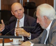 Piana destaca desenvolvimento sustentável do Paraná ao embaixador da Bélgica
