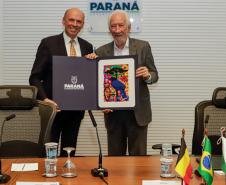 Piana destaca desenvolvimento sustentável do Paraná ao embaixador da Bélgica