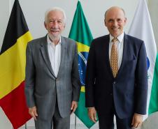 Piana destaca desenvolvimento sustentável do Paraná ao embaixador da Bélgica