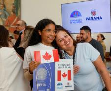 Na maior edição, Ganhando o Mundo enviará 1,2 mil alunos para intercâmbio em 2025