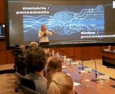 Estado apresenta potenciais da Inteligência Artificial em evento para servidores públicos