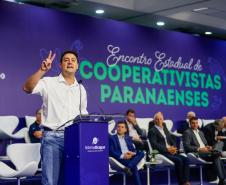 Governador destaca papel das cooperativas no crescimento econômico do Paraná