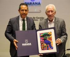 Vice-governador Darci Piana apresenta Caminhos do Peabiru ao embaixador do Peru