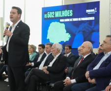 Governador libera R$ 502 milhões para fortalecer regionalização de saúde