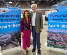 Primeiro voo da Azul direto do Paraguai desembarca lotado no Aeroporto Afonso Pena