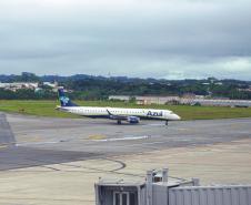 Primeiro voo da Azul direto do Paraguai desembarca lotado no Aeroporto Afonso Pena