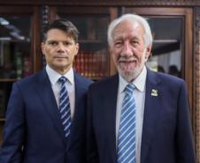Piana enfatiza trabalho do TCE para a sociedade na posse do novo presidente