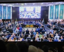 Governador participa da posse de Lidia Maejima, primeira mulher a presidir o TJPR