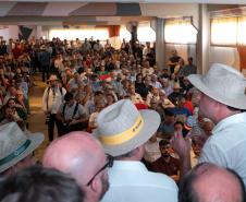 Governador Ratinho Junior anuncia concurso com 422 vagas para o IDR-Paraná