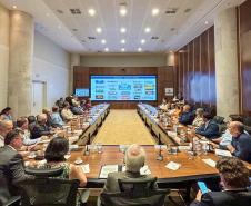 Paraná debate logística reversa com cadeia de fabricantes de baterias