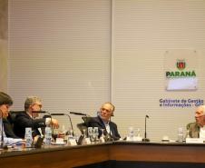 Paraná debate logística reversa com cadeia de fabricantes de baterias