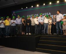 Ratinho Junior anuncia doação de maquinário pesado às prefeituras e R$ 2 bilhões para estradas rurais