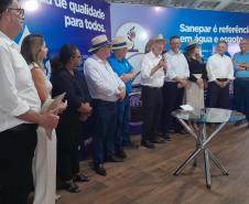Sanepar repassa R$ 1,3 milhão para entidade de estudo e combate ao câncer do Oeste