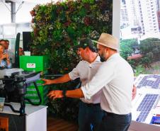 Governo entrega R$ 2,7 milhões em equipamentos para colégios agrícolas durante o Show Rural