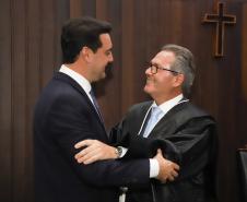 Governador participa da posse de Lidia Maejima, primeira mulher a presidir o TJPR