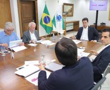 Governador recebe presidente da Vivo e discute ampliação de conectividade no Paraná