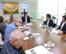 Governador recebe presidente da Vivo e discute ampliação de conectividade no Paraná