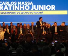 Governador destaca parceria com municípios na posse da nova diretoria da AMP