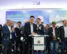 Casa Fácil Paraná chega a 110 mil famílias beneficiadas e investirá mais R$ 1,5 bilhão