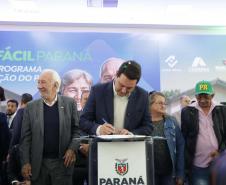 Casa Fácil Paraná chega a 110 mil famílias beneficiadas e investirá mais R$ 1,5 bilhão