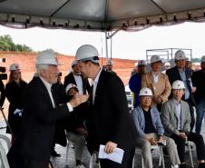 Darci Piana visita obras de nova fábrica bilionária da LG em Fazenda Rio Grande