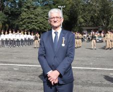 Medalha Coronel Sarmento: secretários e autoridades recebem honraria da PMPR