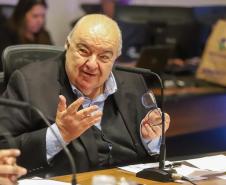 Paraná apresenta potenciais agroindustriais à gigante da irrigação da Arábia Saudita