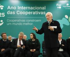 Modelo reconhecido pela ONU, cooperativismo do Paraná é celebrado no Palácio Iguaçu