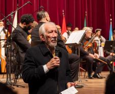 Piana participa da abertura do 63º Festival Folclórico de Etnias, que reúne 2 mil artistas