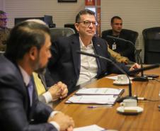 Angola e República Dominicana: Piana apresenta programas do Estado e prospecta parcerias
