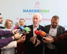 Com carrinhos e acessórios, Estado inicia distribuição inédita de 10 mil kits para mães e bebês