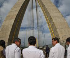 Ratinho Junior e presidente do Paraguai visitam obras dos acessos da Ponte da Integração