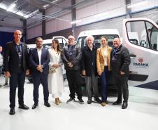 ADAPTAÇÕES – A Raytec, que possui diversas certificações de qualidade internacionais, atende tanto ao setor público quanto ao mercado privado. Os veículos podem ser, por exemplo, adaptados para uso como ambulâncias, transporte de cães, transporte de presos, consultórios móveis – odontológicos, oftalmológicos, ginecológicos –, serviços móveis (pet shop, salão de beleza, food truck), transporte urbano, entre outros. A empresa também trabalha com a customização de viaturas das forças de segurança.  “Temos hoje