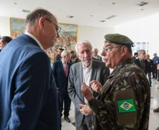 Paraná firma parceria com Exército para incentivar pesquisas em IA e cibersegurança