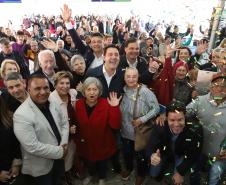 Governador entrega Condomínio do Idoso com 40 unidades e piscina térmica em Ponta Grossa