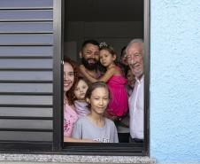 Com apoio do Estado, 512 famílias de Londrina passam a viver em casa própria