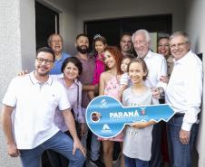 Com apoio do Estado, 512 famílias de Londrina passam a viver em casa própria