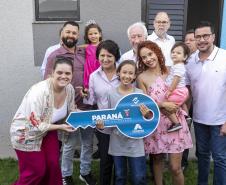 Com apoio do Estado, 512 famílias de Londrina passam a viver em casa própria