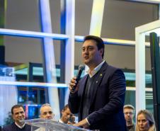 Ratinho Junior participa de evento em comemoração aos 50 anos da New Holland no Paraná