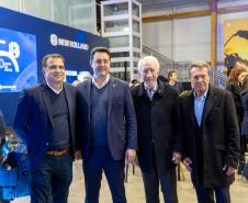 Ratinho Junior participa de evento em comemoração aos 50 anos da New Holland no Paraná