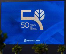 Ratinho Junior participa de evento em comemoração aos 50 anos da New Holland no Paraná