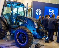 Ratinho Junior participa de evento em comemoração aos 50 anos da New Holland no Paraná