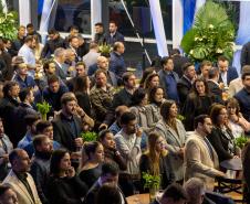 Ratinho Junior participa de evento em comemoração aos 50 anos da New Holland no Paraná