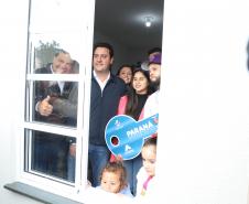 Com entrega de 275 casas, Estado conclui bairro planejado em Ponta Grossa
