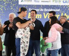 Com entrega de 275 casas, Estado conclui bairro planejado em Ponta Grossa