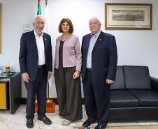 Em busca de parcerias, Paraná recebe visita da embaixadora da Alemanha no Brasil