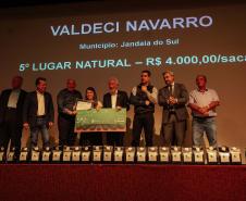 Produtoras de Apucarana e Pinhalão vencem o Concurso Café Qualidade 2025