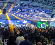 Ratinho Junior recebe Troféu Ocepar por contribuição ao cooperativismo paranaense