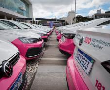 Paraná entrega 40 ônibus e 82 carros para reforçar cuidado às mulheres e pessoas idosas