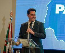 Governador Ratinho Junior recebe Troféu Guerreiro do Movimento Pró-Paraná